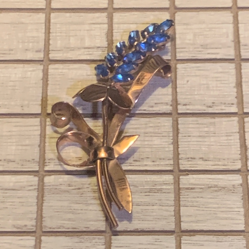 Vintage Coro Brooch